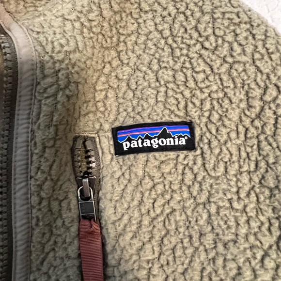 Patagonia sweater - Picture 3 of 3